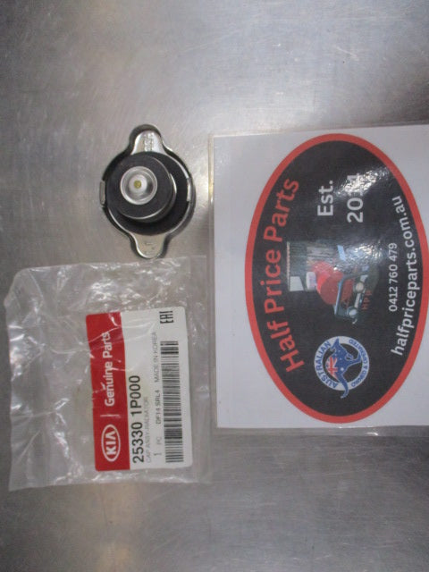 Kia Cerato/Optima/Carnival/Soul/Sorento Genuine Radiator Cap New Part