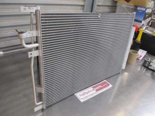 Holden CG Captiva Series II 2.2Ltr Diesel Turbo Genuine Air conditioner Condenser Radiator New Part