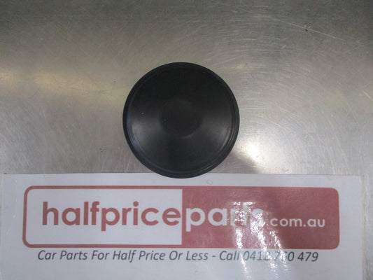 Mazda Bravo (4x2) Genuine Front Axle Hub Cap New Part