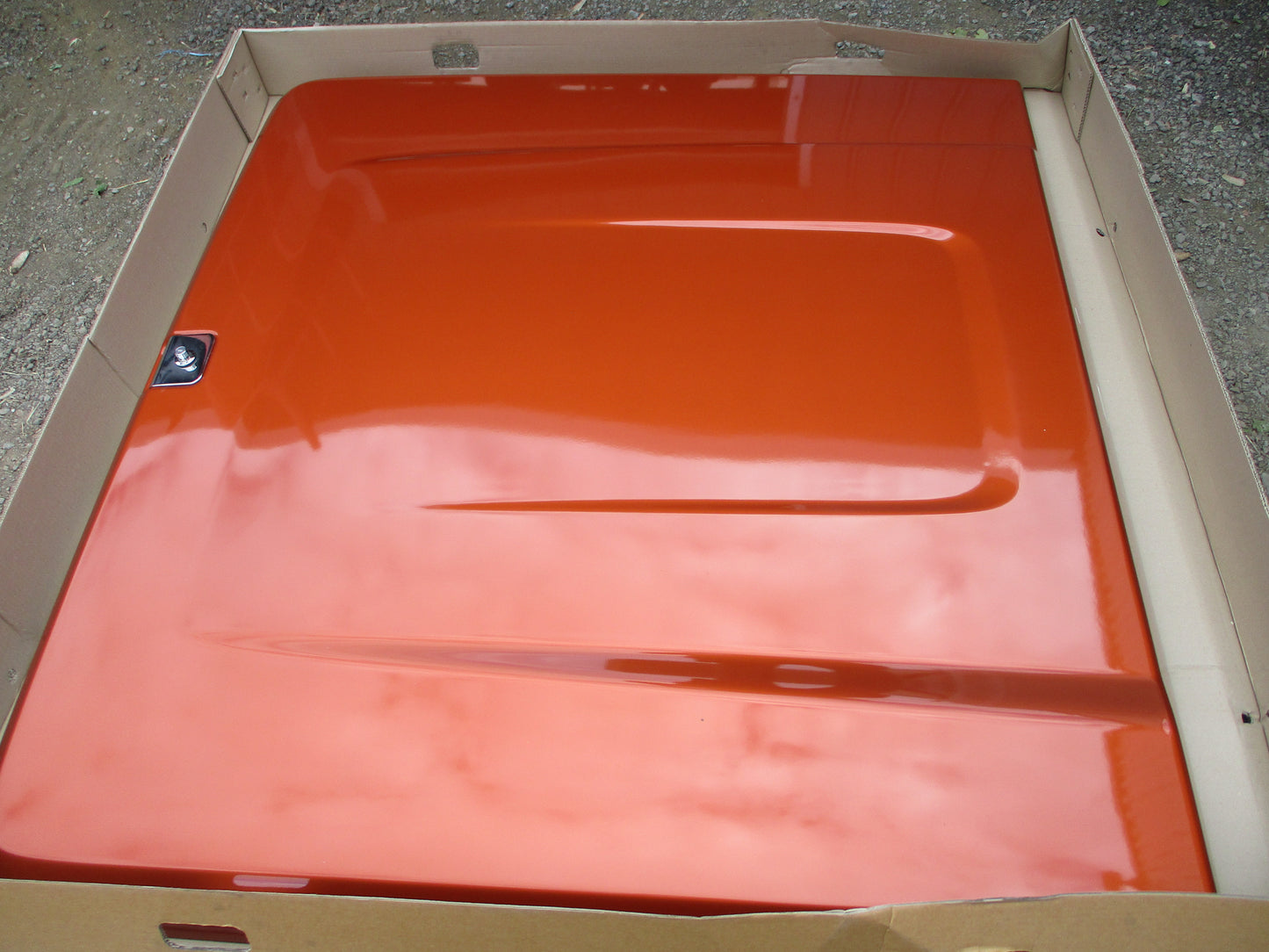 Holden RG Colorado Dual Cab Genuine Hard Lid Cover Kit (Orange Rock)New Part