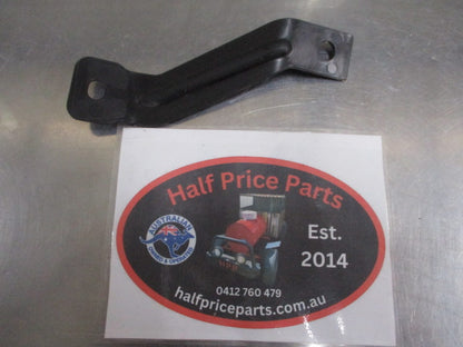 Kia Cerato Sedan Genuine Right Hand Rear Upper Support Bracket New Part