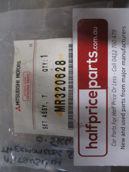 Mitsubishi Mirage/Outlander/Lancer/Pajero/Eclipse Genuine Thermometer Temperature Sensor New Part