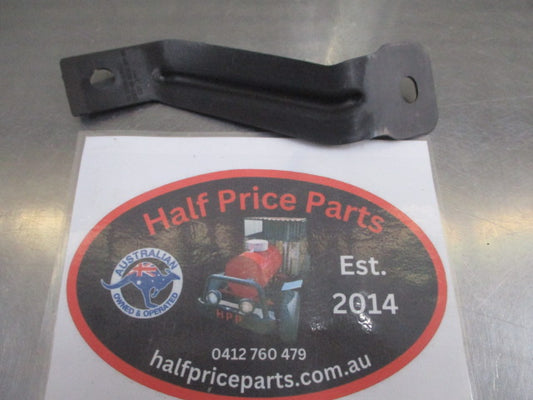 Kia Cerato Sedan Genuine Right Hand Rear Upper Support Bracket New Part