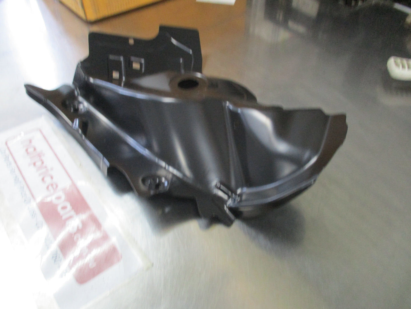 Suzuki Swift 3 Door Genuine Right Hand Outer Taillight House Panel New Part