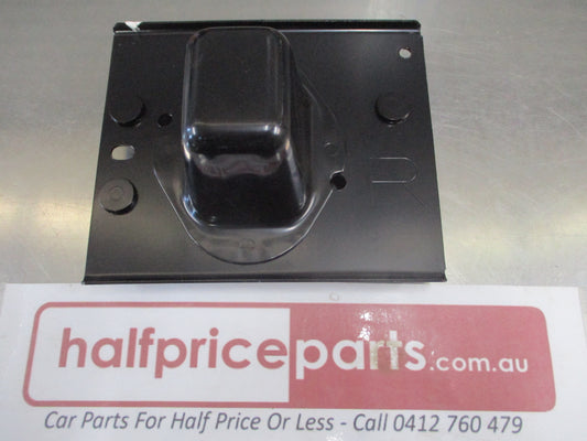 Mazda 323 BJ Genuine Right Hand Side Front Bumper Bracket New Part