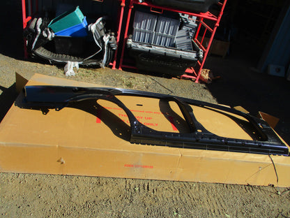 Holden VF Caprice Genuine Drivers Side Outer Panel New Part