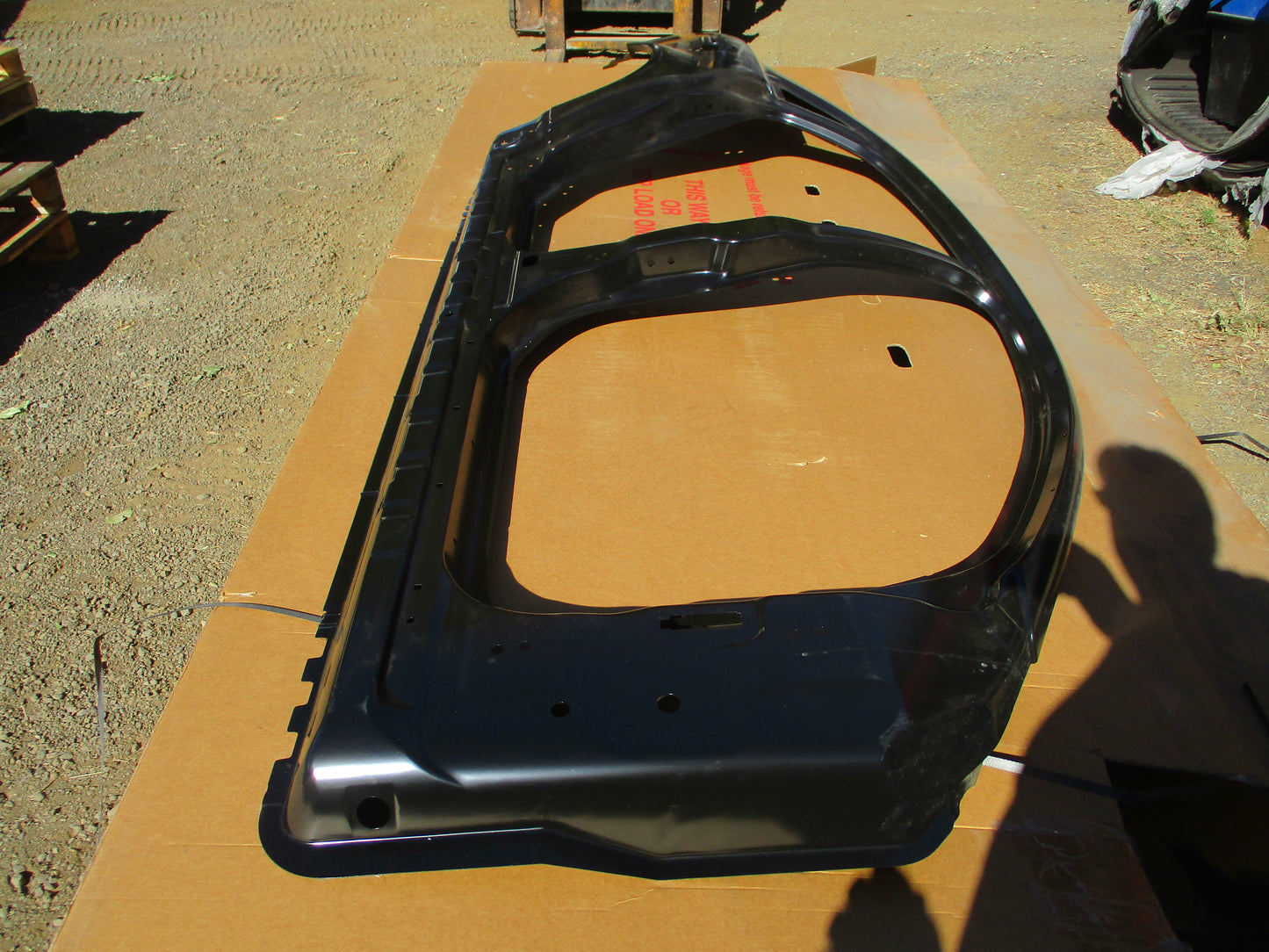 Holden VF Caprice Genuine Drivers Side Outer Panel New Part