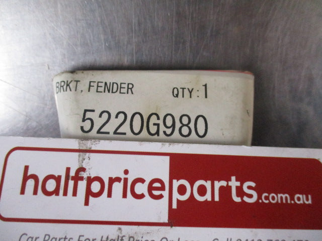 Mitsubishi Outlander Genuine Front Guard Rear Left Hand Apron Panel Bracket New Part