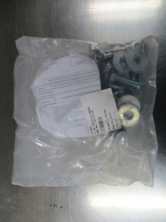 Nissan D22 Navara Tow Bar Partial Fitting Kit New