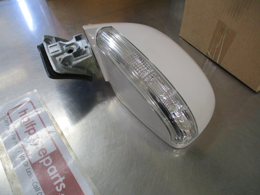 Holden Captiva Genuine Left Hand Outer Side Mirror (Pearl White) VGC Used Part