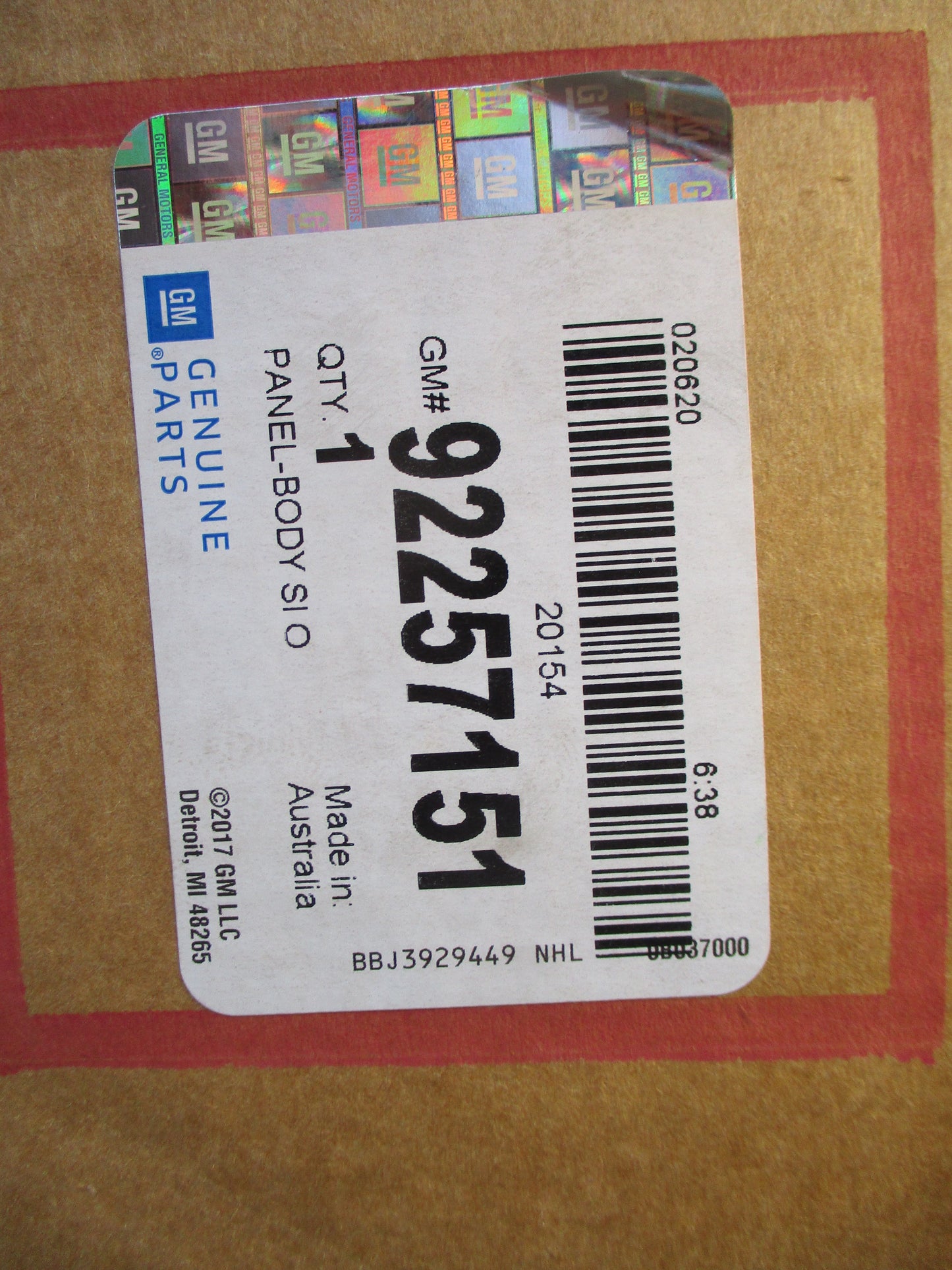 Holden VF Commodore Wagon Genuine Drivers Side Outer Panel Assembly New Part