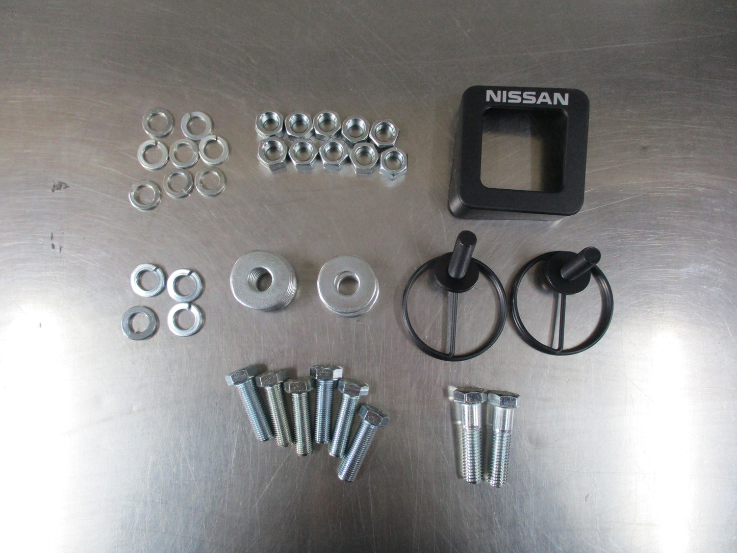 Nissan D22 Navara Tow Bar Partial Fitting Kit New