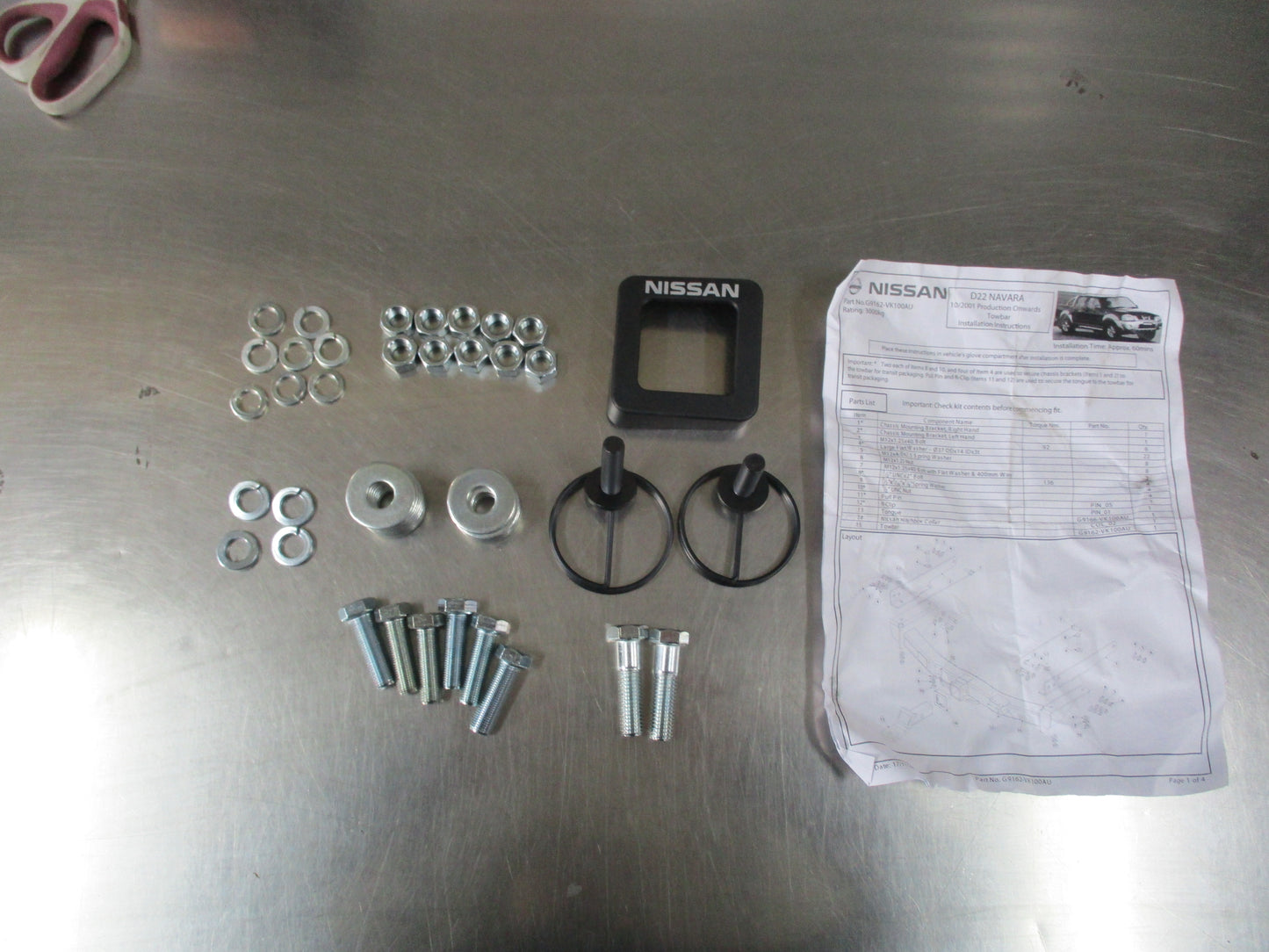 Nissan D22 Navara Tow Bar Partial Fitting Kit New