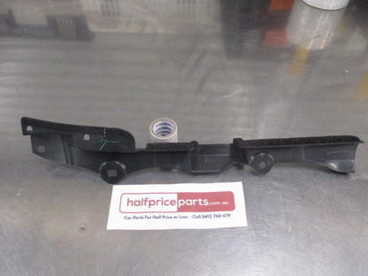 Mitsubishi Pajero/Triton Genuine Front Right Hand Guard Garnish New Part