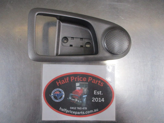 Kia Cerato Genuine Right Hand Front Door Handle Trim Housing (Dark Silver) New Part