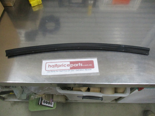 Holden Barina Genuine Front Bonnet Weatherstrip New Part