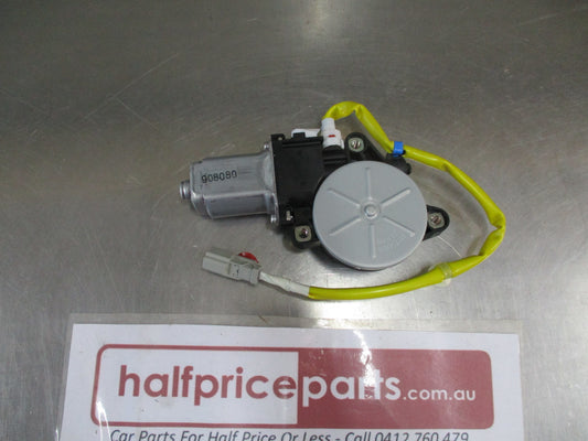 Honda CR-V Genuine Right Hand Rear (Passengers) Window Motor New Part