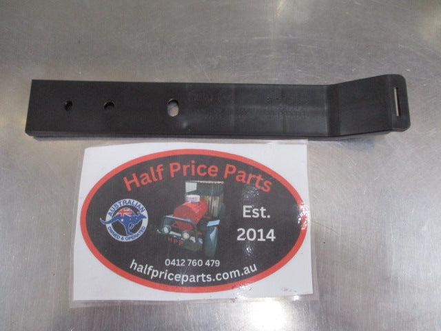 Kia Soul Genuine Right Hand Rear Impact Bar Upper Beam Bracket New Part