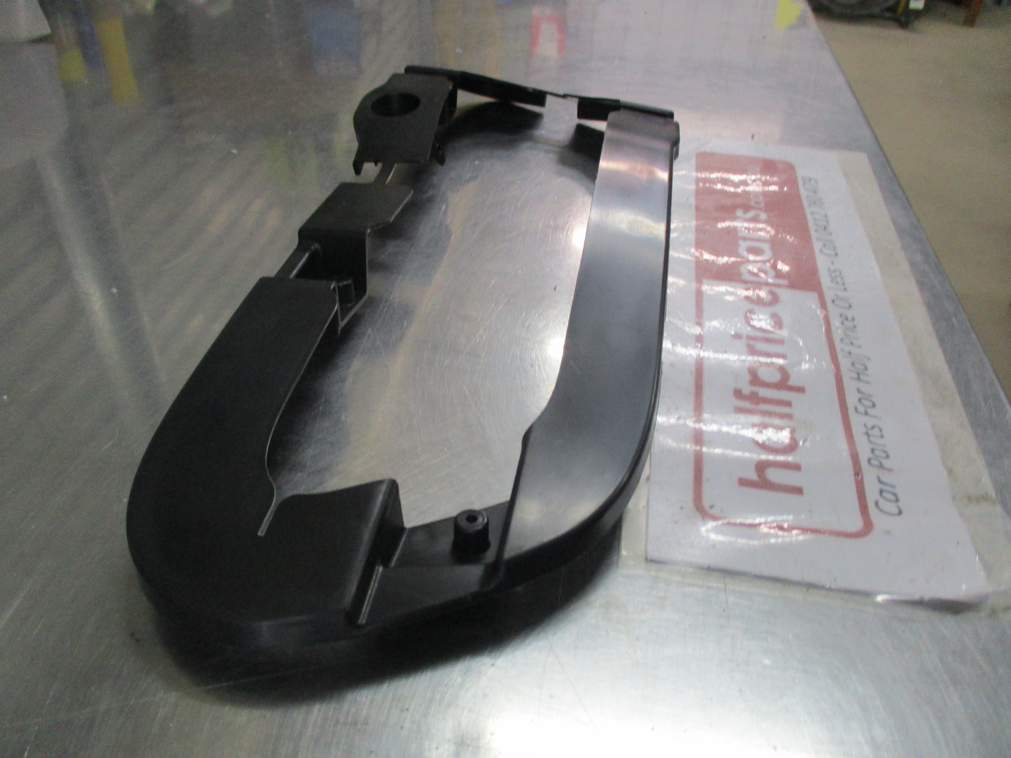 Holden Cruze Hatchback Genuine Right Hand Rear Park Assist Bracket New Part