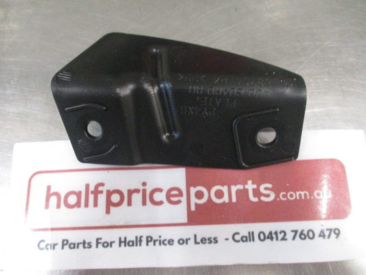 ﻿Mitsubishi Colt Genuine Right Hand Rear Bumper Mudguard Support Plate New Part