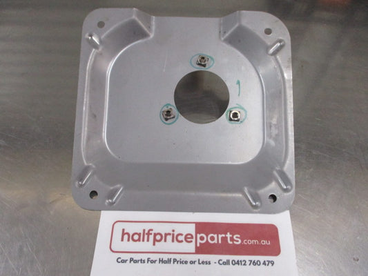 Mitsubishi Pajero Genuine Right Hand Rear Floor Hole Cover Plate New Part