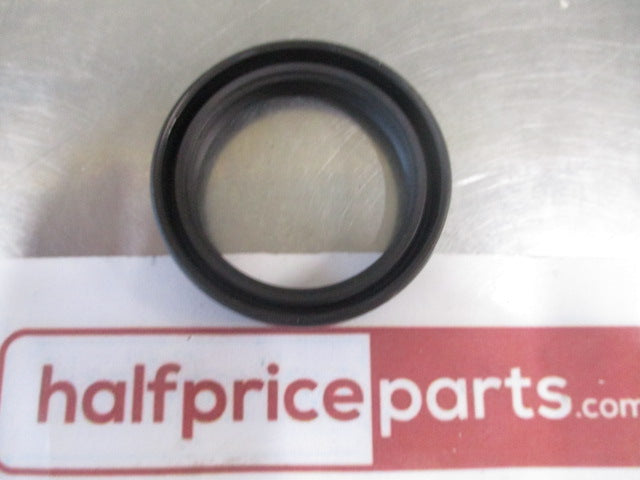 Mitsubishi Pajero/Pajero Sport Genuine Transfer Output Shaft Oil Seal New Part