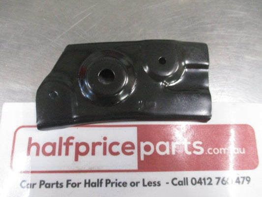 Mitsubishi Challenger Genuine Rear Bumper Upper Left Hand Side Support Bracket New Part
