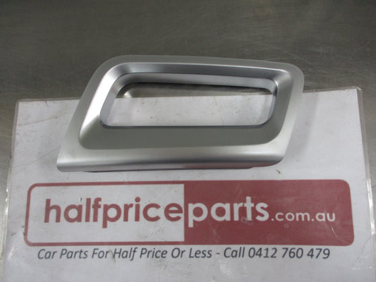 Holden Captiva Genuine Front Side Door Pull Handle New Part