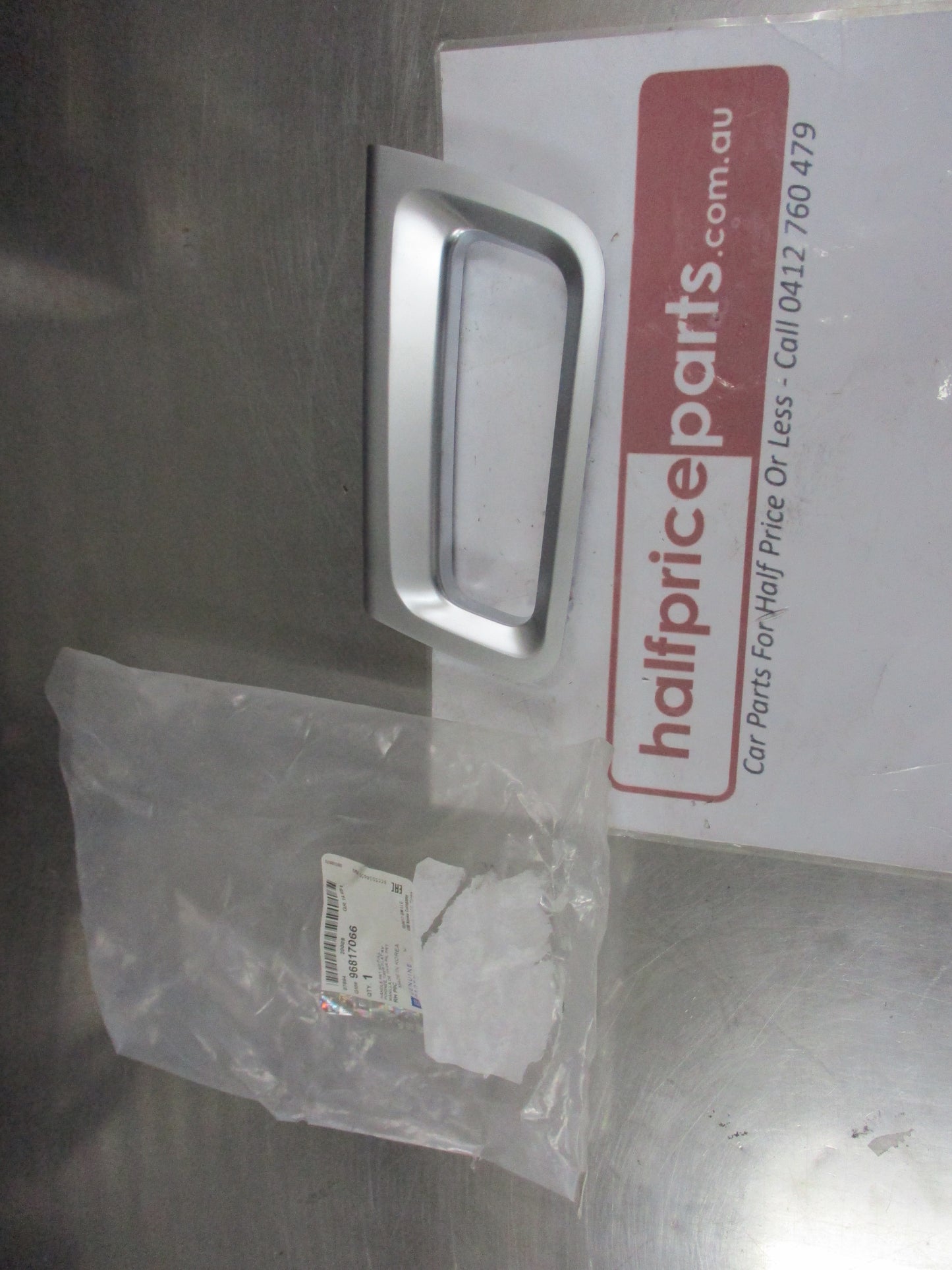 Holden Captiva Genuine Front Side Door Pull Handle New Part