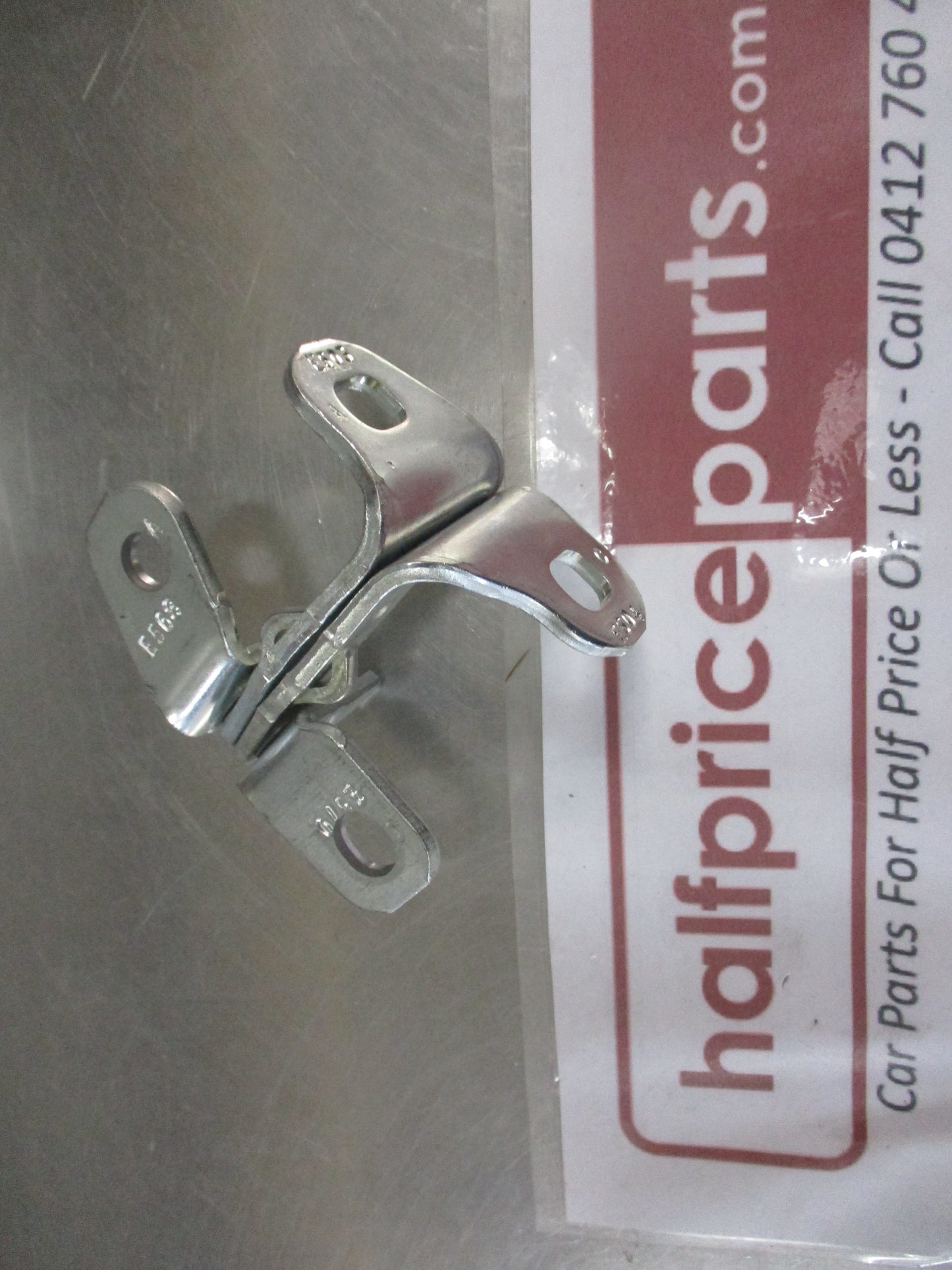 Holden Cruze/Volt/Trailblazer/Equinox/Malibu Genuine Right Hand Rear Upper Door Hinge New Part