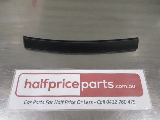 Subaru Forester Genuine Right Hand Front Roof Drip Moulding New Part