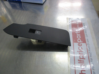 Holden Captiva Genuine Front Left Power Window Switch Assembly New Part
