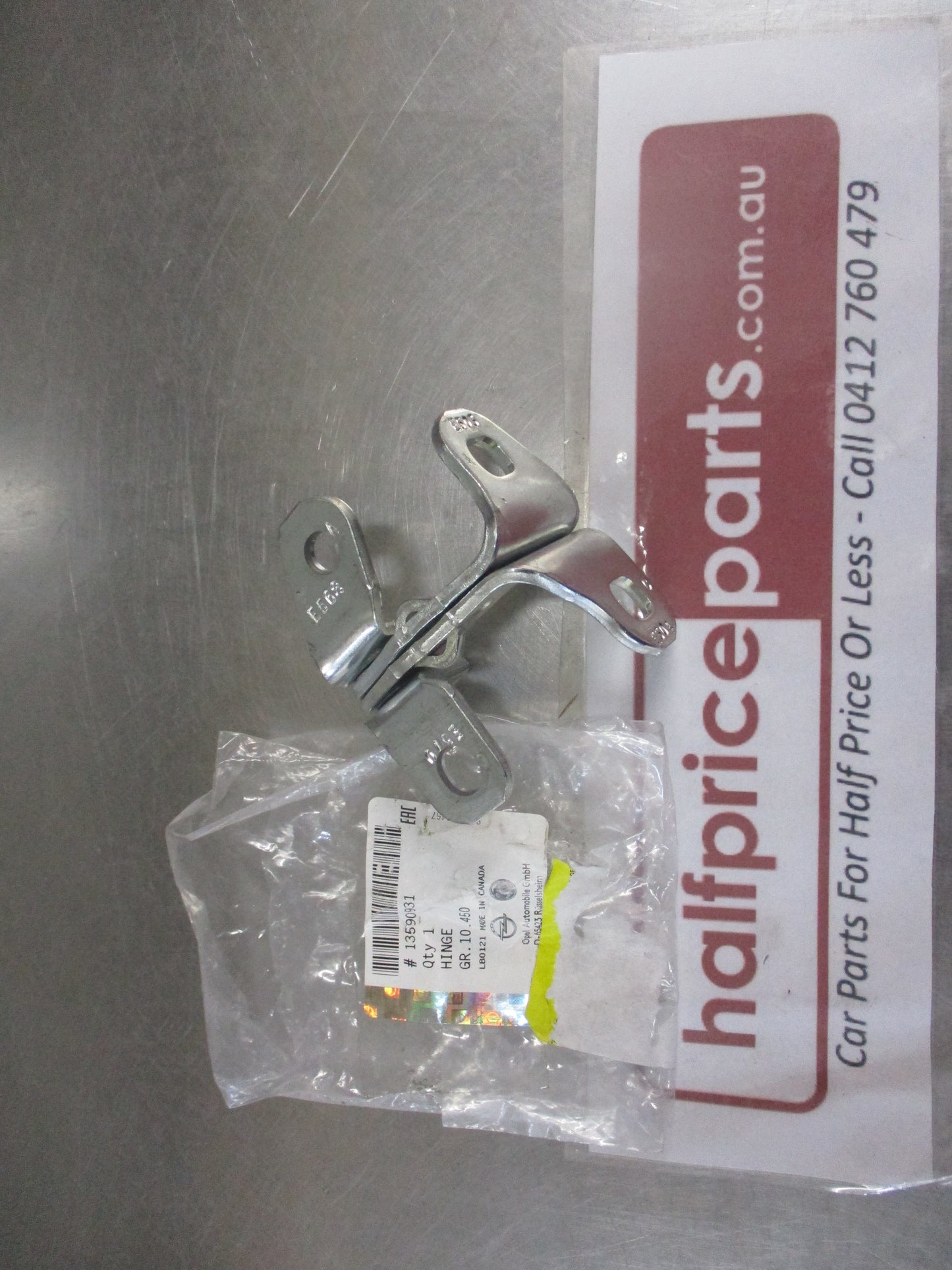 Holden Cruze/Volt/Trailblazer/Equinox/Malibu Genuine Right Hand Rear Upper Door Hinge New Part