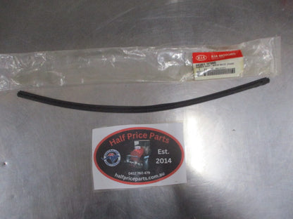 Kia Sportage Genuine Front Left Hand Wiper Blade Rubber New Part