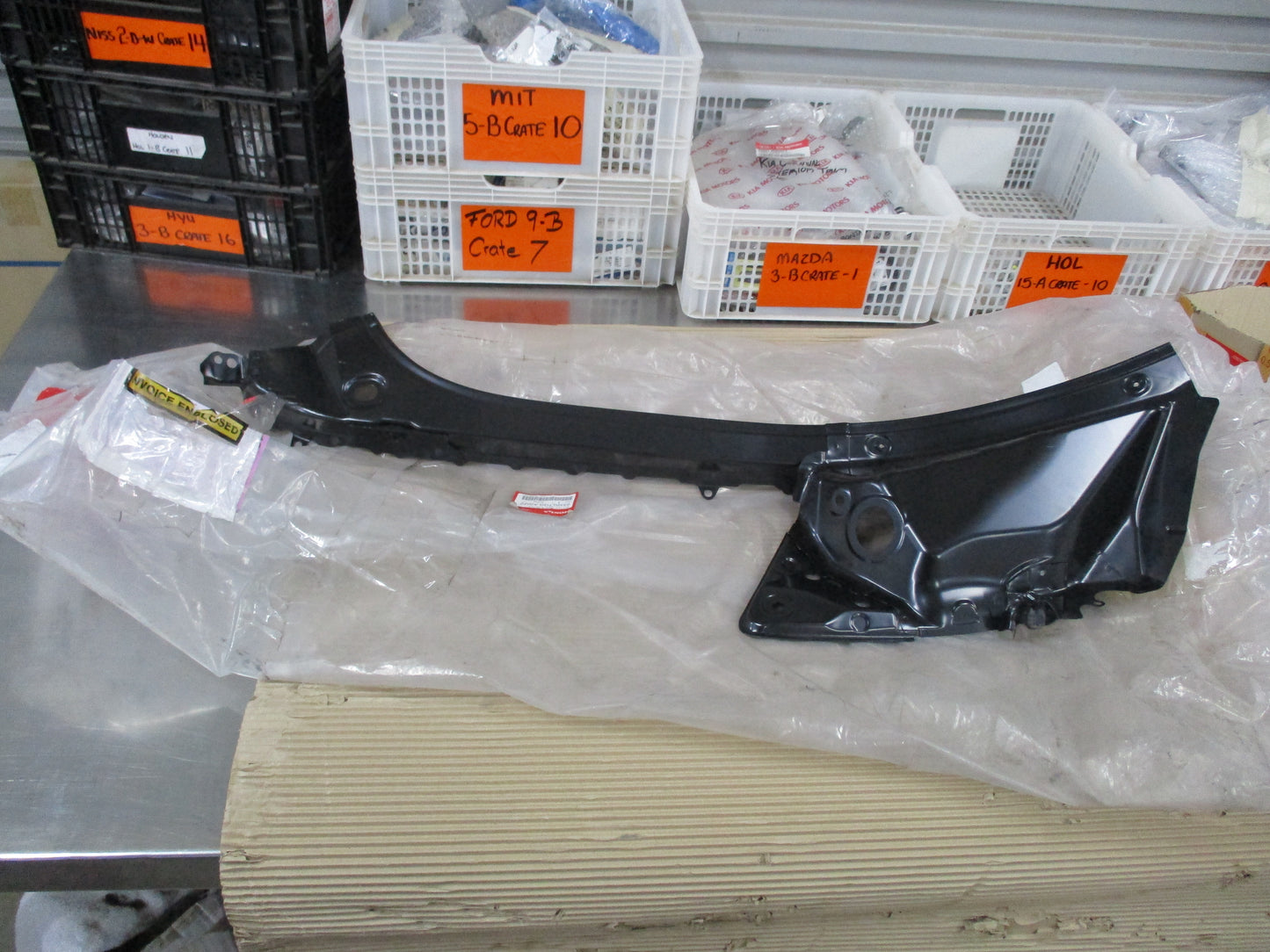 Honda Civic Genuine Right (Drivers) Rear Gutter/Piller New
