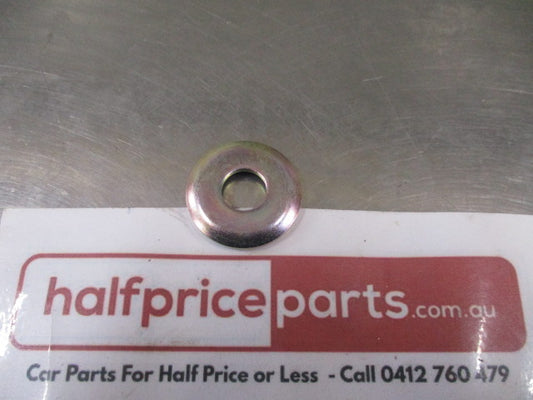 Mitsubishi Triton/Pajero Sport Genuine Front Suspension Stabiliser Washer New Part
