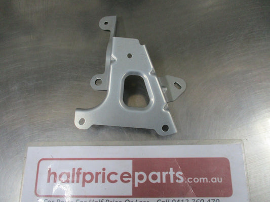 Mazda 3 Hatchback Genuine Left Hand Rear Blind Spot Monitoring Bracket New Part