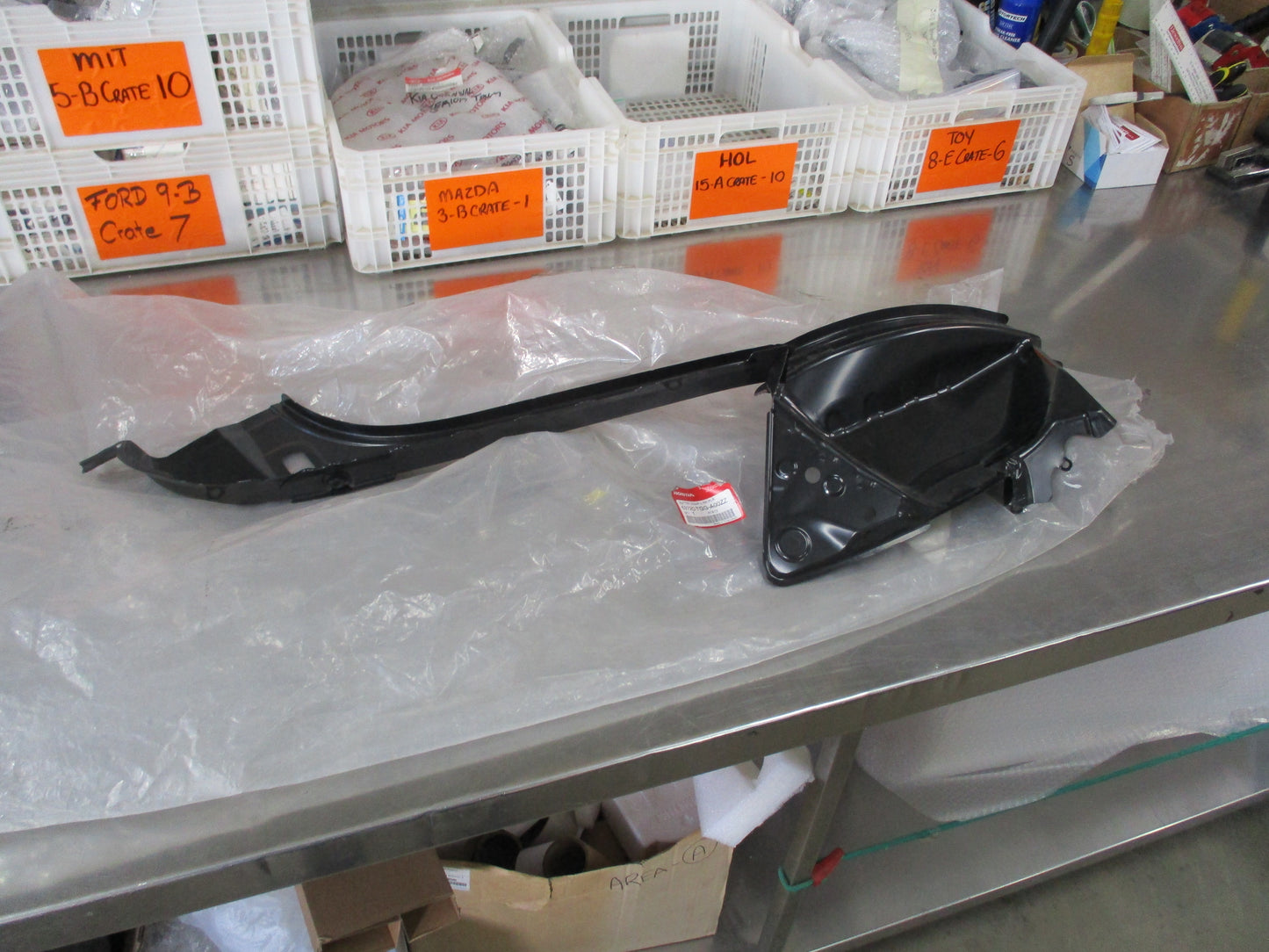 Honda Civic Genuine Left (Passengers) Rear Gutter/Piller New