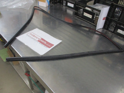 Holden Cruze Genuine Upper Windscreen Molding New Part