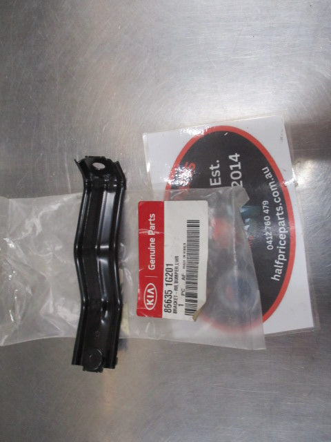Kia Rio Genuine Lower Rear Bumper Bracket New Part