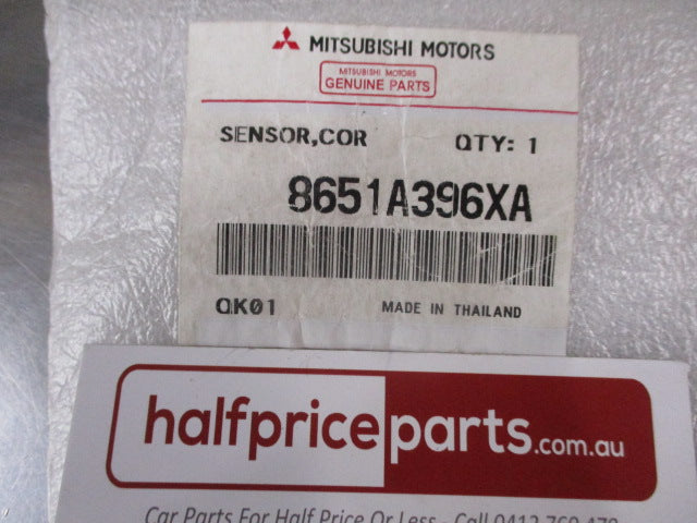 Mitsubishi Pajero Genuine Front Corner Parking Sensor Holder (Black) New Part