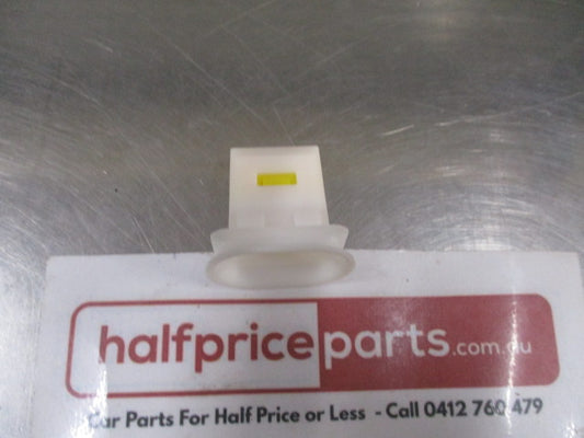 Mitsubishi Galant/Outlander/Eclipse/Lancer Genuine Rear Seat Base Cushion Stopper New Part