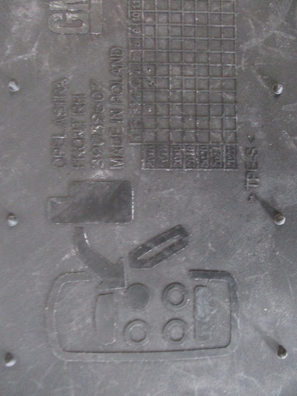 Holden Astra Genuine Tailored Rubber Mats Set Of 4 New