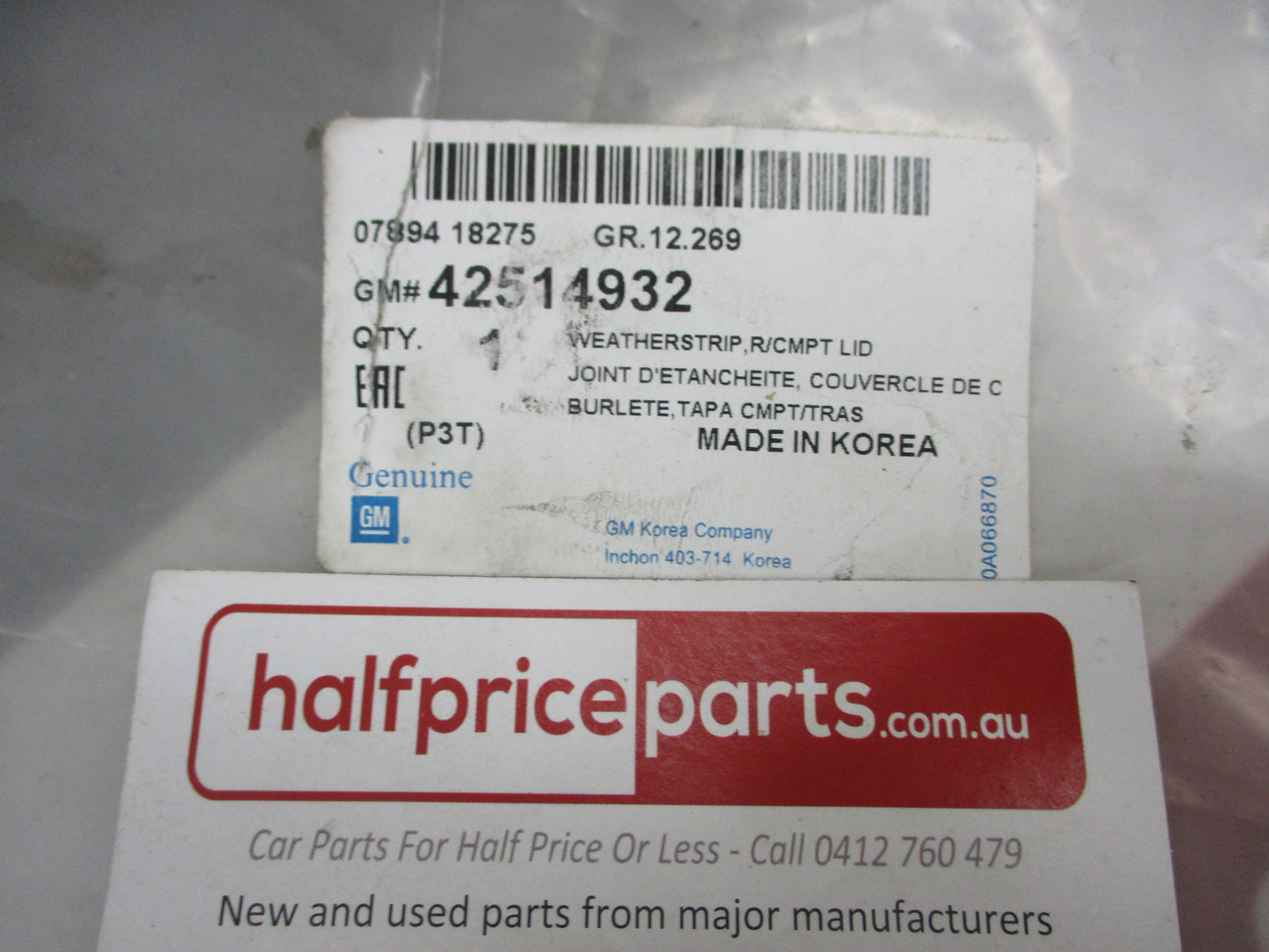 Holden Trax Genuine Rear Tail Gate Weaterstrip On Body New Part