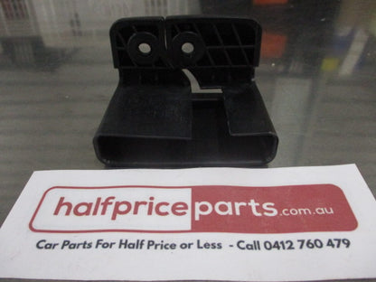 Mitsubishi Triton Genuine Rear Middle Seat Belt Guide New Part