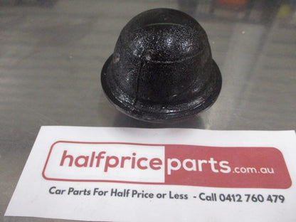 Mitsubishi Pajero Genuine Lower Ball Joint Bumper/Stopper Kit New Part