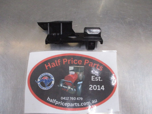 Kia Rio Genuine Left Hand Side Bumper Cover Bracket New Part