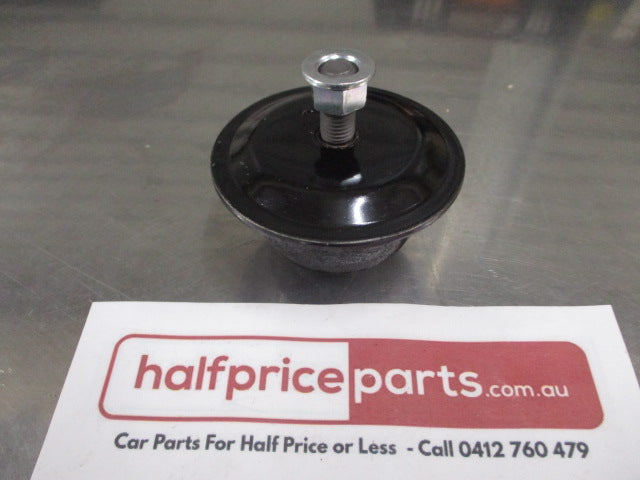 Mitsubishi Pajero Genuine Lower Ball Joint Bumper/Stopper Kit New Part