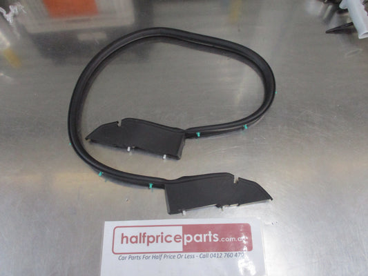 Mazda 2 DJ/DL Genuine Bonnet Rear Parting Seal Strip New Part