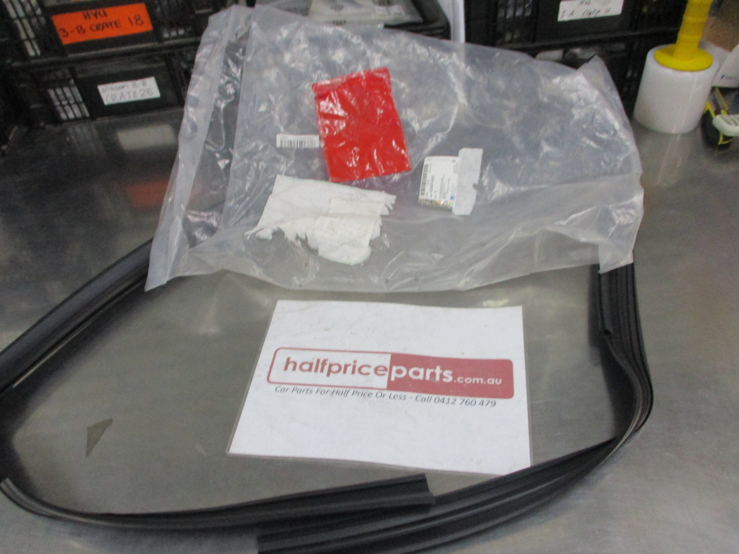 Holden Captiva Genuine Front Window Weather Strip New Part